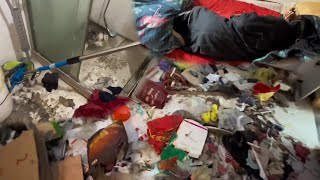 🤮SECONDHAND HOUSE CLEANING😱FULL OF GARBAGE SUPER DIRTY BATHROOM [upl. by Brinkema]