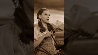 Judy Garland singing Over The Rainbow WizardOfOz SomewhereOverTheRainbow [upl. by Pelag941]