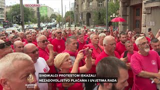 Protest vozača saniteta u Beogradu traže veće plate [upl. by Eras]