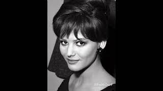 Claudia Cardinale 1938  85 anos [upl. by Awra]