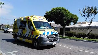 Ambulancia SAMU Respondiendo A Emergencia Chile  Ambulance Responding To Emergency [upl. by Johny139]