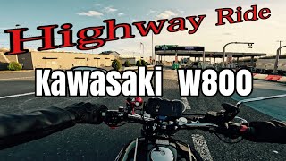 Kawasaki W800  Ride  Highway  100km以上で走るとこんな感じです [upl. by Enicnarf]