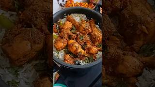 మంచిగా మసాలాలు దట్టించి chiken fry piece biryani ఇలా చేస్కొని తింటే 🍗👌 youtubeshorts trending [upl. by Eizus]