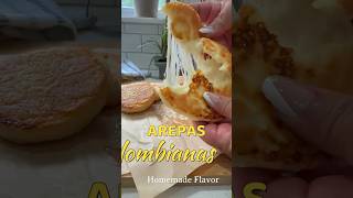 Cómo Hacer Arepas con Queso Perfectas  Receta Colombiana Tradicional para Celebrar la Independencia [upl. by Bouchard]