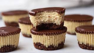 Mini Peanut Butter Cup Cheesecakes [upl. by Elmina895]