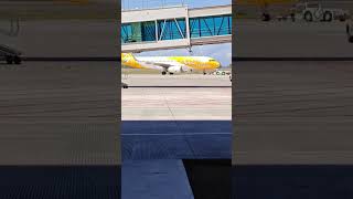 Flyscoot pushback flight fypシ゚viral flying highlight aviation [upl. by Corinna]