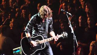 Foo Fighters  Wheels acoustic  live HQ [upl. by Oivaf]