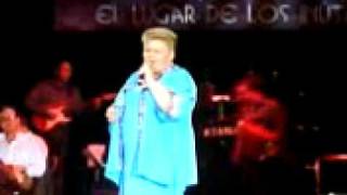 PAQUITA CANTANDO fallaste corazon TEATRO BLANQUITA [upl. by Oza]