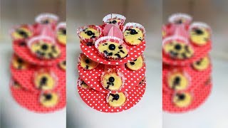 A simple blueberry cupcake  One Bowl Recipe [upl. by Ahsat]