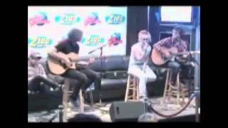 PARAMOREZ100 Lounge 2008 FULL PERFORMANCE [upl. by Liarret507]