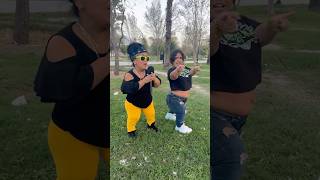 Moviendo el Cuerpito Za za za 😂 humor tiktok losminiboys [upl. by Yelknirb847]