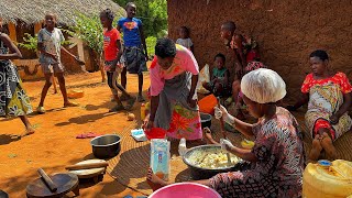 African Village LifeCooking Most Appetizing Delicious Village Food [upl. by Knowling]