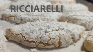 RICCIARELLI di SIENA ricetta dei ricciarelli BISCOTTI ALLE MANDORLE biscotti di Siena i Ricciarelli [upl. by Heaps]