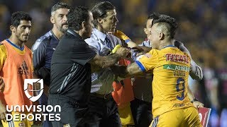 Eduardo Vargas y su excesivo festejo que provocó la ira de Chivas [upl. by Boucher]