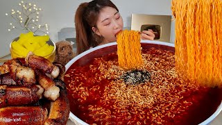 ASMR 불닭볶음탕 🤔 대창 1kg 리얼먹방  Spicy soup ramen daechang 1kg MUKBANG [upl. by Josephina]