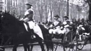 Karl Hoeffkes  Karneval in Köln 1939 M857 [upl. by Amoihc]