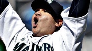 Mariners Pitcher Makes History [upl. by Isus114]