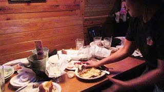 FASTEST RESTAURANT BUSBOY TEXAS ROADHOUSE [upl. by Eleda636]