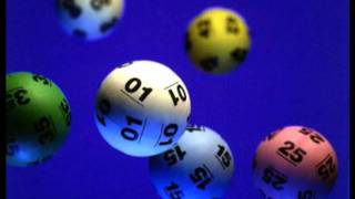 Loto  une femme au foyer de RoseHill remporte Rs 14 M [upl. by Airbmat816]