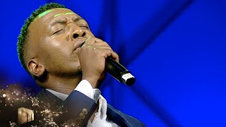 Dumi Mkokstad performs Ukuhlala Kuye – VIP Invite  Mzansi Magic  S1  Ep 8 [upl. by Dinerman731]