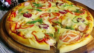 En lezzetli pizzanin hazirlanmasi 😋 Очень вкусный пицца [upl. by Agnizn]