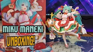 Hatsune MIKU Maneki ver Figura [upl. by Marolda]