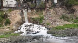 Dyeing factory dumping chemical waste directly in turag river Dhaka Bangladesh [upl. by Eimorej]