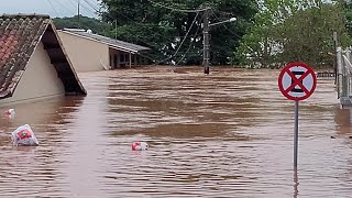 ENCHENTE  SÁBADO DE CAOS E EVACUAÇÃO NO RIO GRANDE DO SUL 4K [upl. by Nehpets]