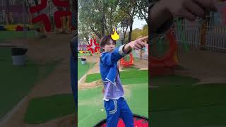 Xiaowus family met a bully at the amusement park funnyfunnyvideo斗罗大陆唐三小舞唐舞桐shorts [upl. by Colbye]