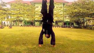 Belajar Salto Mudah untuk pemula  Backhandspring [upl. by Dnomso]