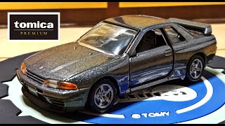 Tomica Premium No26 Nissan Skyline GTR BNR32 [upl. by Zailer]