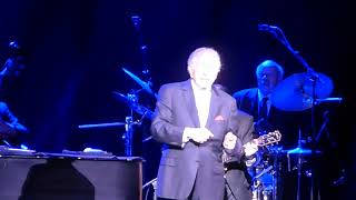 Tony Bennett quotFly Me To The Moonquot LIVE without amplification Radio City Music Hall 1062017 [upl. by Auhs]