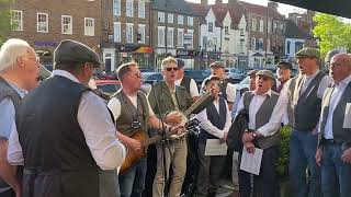 Mike McGrother amp Infant Hercules Choir singing about Nelson’s Blood in Yarm High Street 280624 [upl. by Ramsay852]