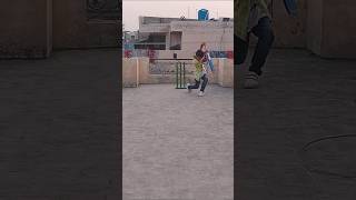 What a batsman🏏Defence batting cricket cricketlover batting defence [upl. by Shayla]