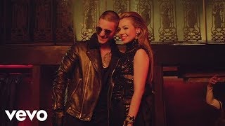 Thalia  Desde Esa Noche Official Video ft Maluma [upl. by Saval398]