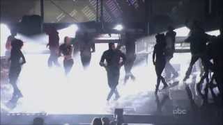 Usher HDPerforminglive American Music Awards 2010 HD 1080p [upl. by Mercola]