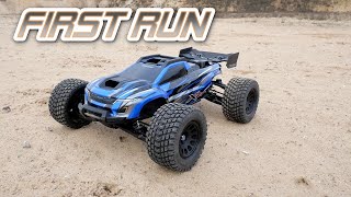 Der Traxxas XRT  Xtreme Racing Truggy 8s First Run German [upl. by Luiza]