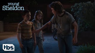 Young Sheldon Sheldon George and Missy Steal Meemaws Car Season 1 Episode 3 Clip  TBS [upl. by Claiborne]