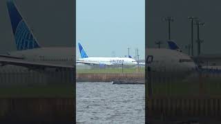 ユナイテッド航空B777＆アメリカン航空B787羽田空港着陸 [upl. by Yarehs]