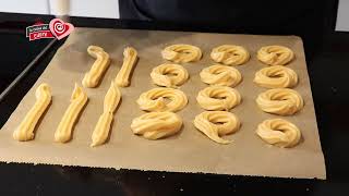 Bignè  Churros Zeppole Sfinci di San Giuseppe tutto con un unica ricetta salsa al cioccolato [upl. by Inaja125]