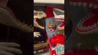 JURASSIC WORLD BATTLE ROAR ALLOSAURUS GIGANOTOSAURUS amp INDOMINUS REX [upl. by Reitrac734]