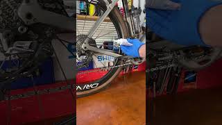 Top Rated Bike Chain Wax From Effetto Mariposa shorts bikemaintenance [upl. by Zurheide]