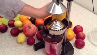 Citrus Juicer Press XLarge Demonstration Zulay Müeller Jupiter [upl. by Lashond277]