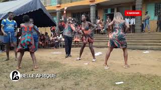 Bataille de danse Mapouka traditionnel à Dabou [upl. by Callas]