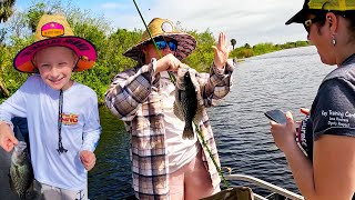 Crappie Fishing with LIVE MINNOWS on Kissimmee River  Family Fishing Weekend [upl. by Fontana334]