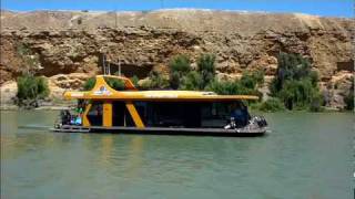 Crusing the Murray RIver on the Parachilna Sunset [upl. by Mickelson]