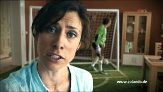 Zalando  Sportartikel  Sportkleidung  Werbung 2012 [upl. by Salohcin]