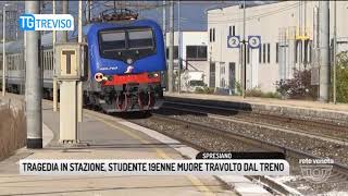 TG TREVISO 15112017  TRAGEDIA IN STAZIONE STUDENTE 19ENNE MUORE TRAVOLTO DAL TRENO [upl. by Rickey742]