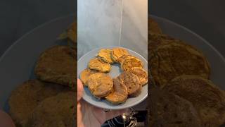 Bebeklere muzlu pankek bebektarifleri pankek bebekekgida kahvaltı babyfood pancake hurma [upl. by Segroeg328]