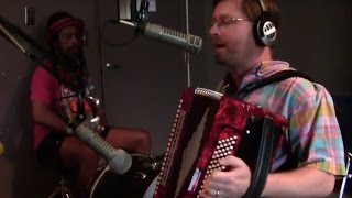 Accordion amp Washboard Performance by Ernest James Zydeco Band Youre So Sweet [upl. by Mayap185]